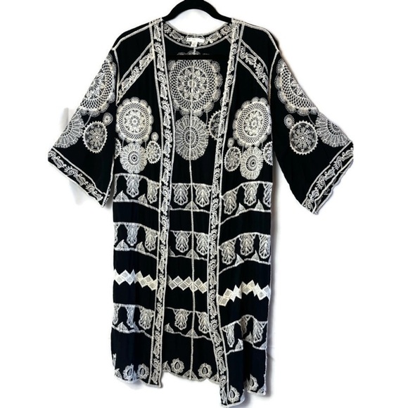 Est. 1946 Boho Black White Allover Embroidered Kimono Jacket Duster Coverup S/M - Picture 1 of 11
